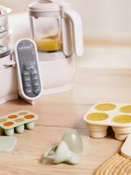Nursery-Mealtime-Set Containing Silicone Containers & Nibbler 