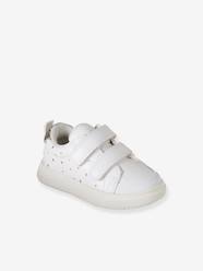 Trainers with touch 'n' close fastening for babies