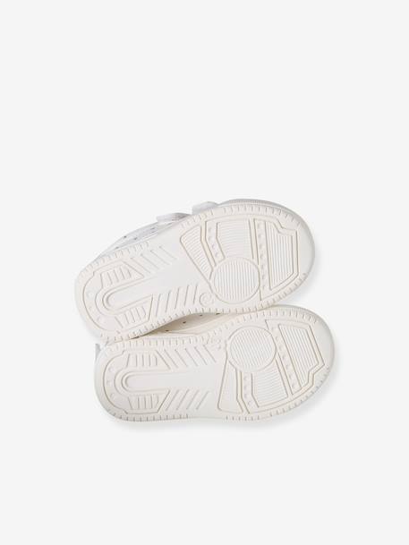 Trainers with touch 'n' close fastening for babies printed white 
