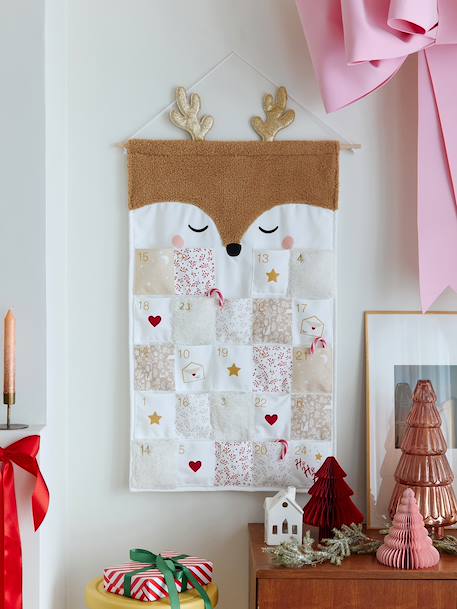 Sherpa Reindeer Advent Calendar golden beige 