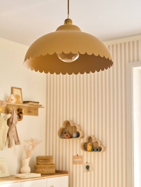 Hanging lampshade in metal with scalloped detail cinnamon 
