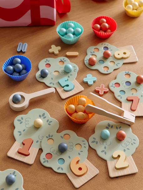 FSC® wooden number learning set green 