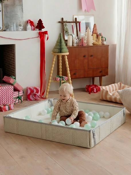 Reversible and foldable floor mattress with balls beige+green 