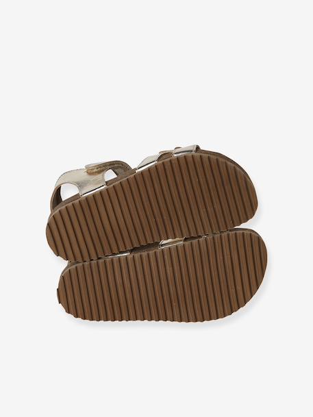 Open leather flower sandals gold 