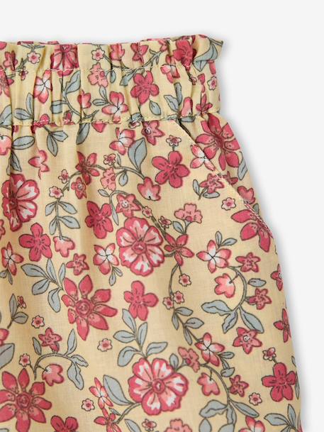 Baby girl's short pale yellow 