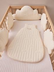-Cloud cushions cot or playpen bumper