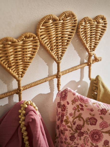 Rattan hearts wall rack with 5 hooks wood 
