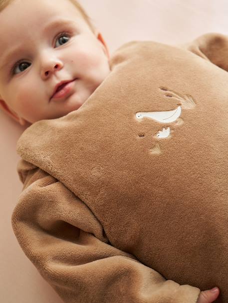 Winter baby sleep bag with detachable sleeves caramel 