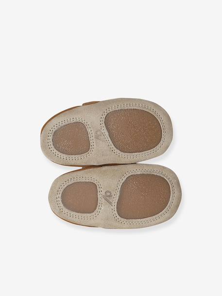 Elasticated leather baby slippers chocolate 