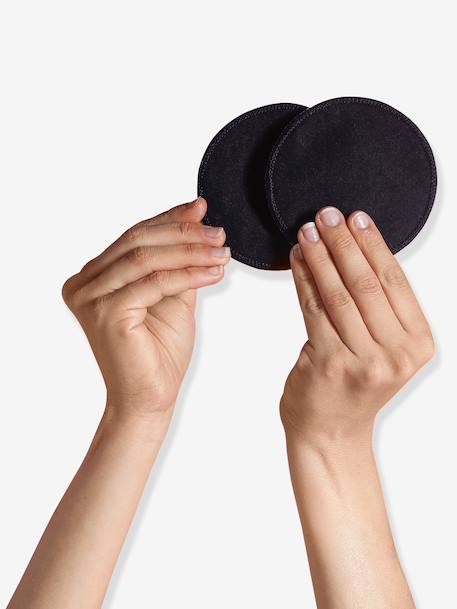Pack of 6 Nursing Pads in Cotton by CARRIWELL BLACK DARK SOLID+White 