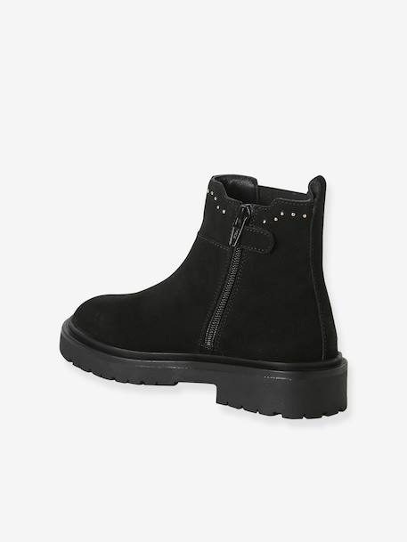 Pair of girls leather boots black 