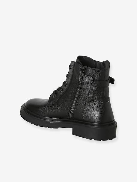 Pair of girls leather boots black 
