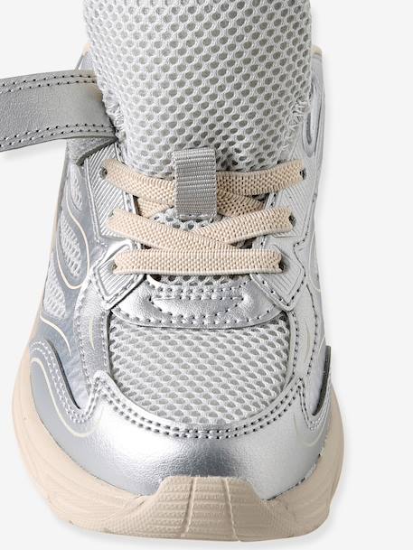 Pair of girls trainers silver 