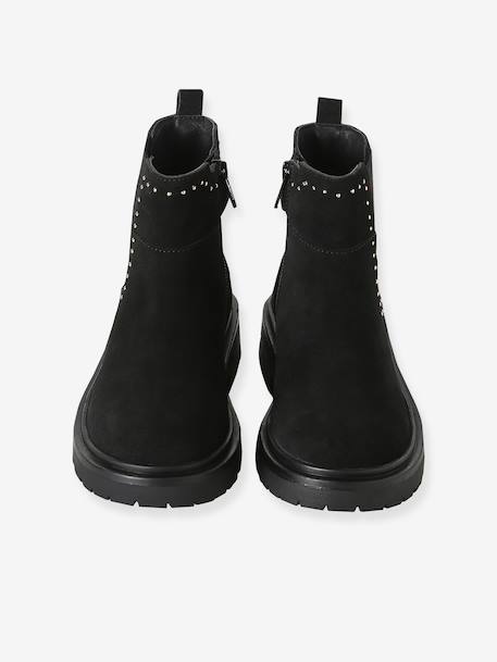 Pair of girls leather boots black 