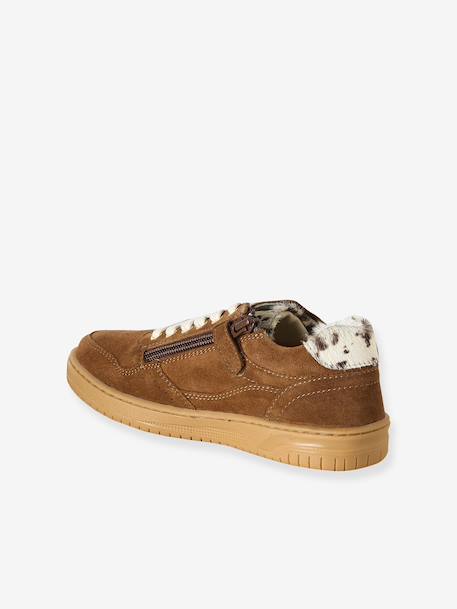 Pair of girls leather trainers beige+brown 