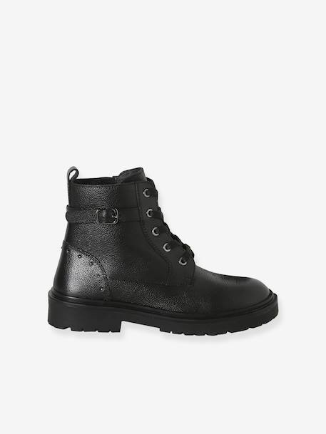 Pair of girls leather boots black 
