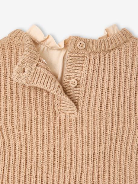 4-piece outfit for baby caramel 