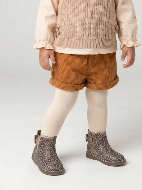 4-piece outfit for baby caramel 