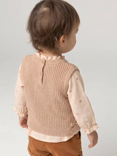 4-piece outfit for baby caramel 