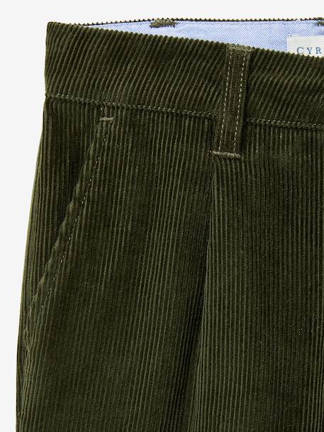 Corduroy chino by CYRILLUS fir green 