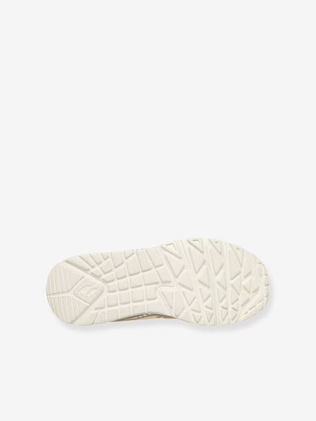 Vista Strike trainers by SKECHERS gold 
