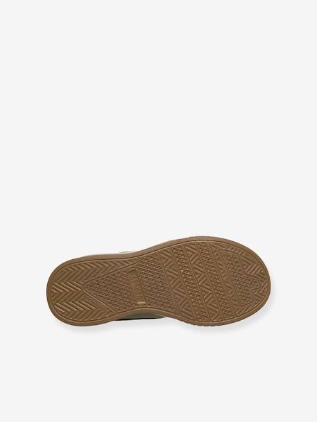 Court Tech trainers by SKECHERS khaki 
