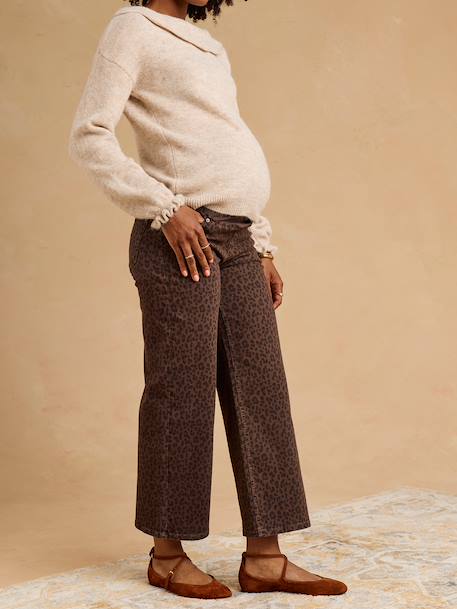 Maternity cropped jeans with bump band chocolate 