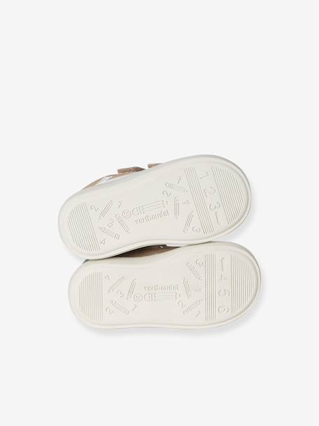 Leather shoes with touch-fastening straps sandy beige 