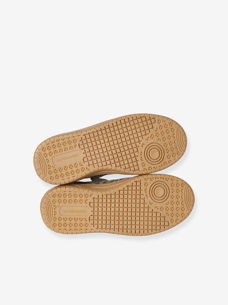 Pair of girls leather trainers beige+brown 