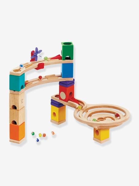 Race to the Finish, by Hape Red 
