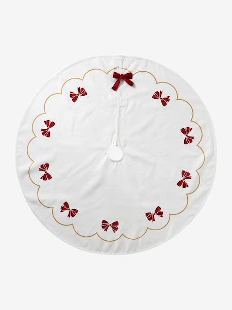 XL Christmas tree skirt with scalloped trim white 