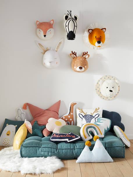 Wall Trophy, Lion Orange 