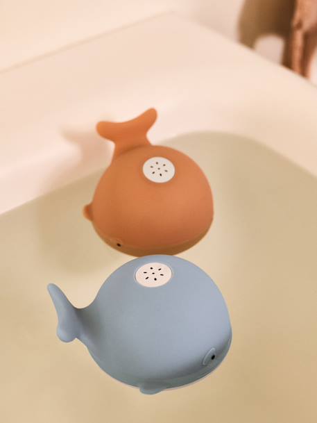Galen whale bath sprinkler LIEWOOD blue+rose 