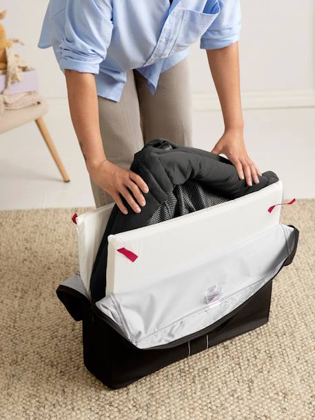 Travel Cot Light, by BABYBJORN Black+Green 