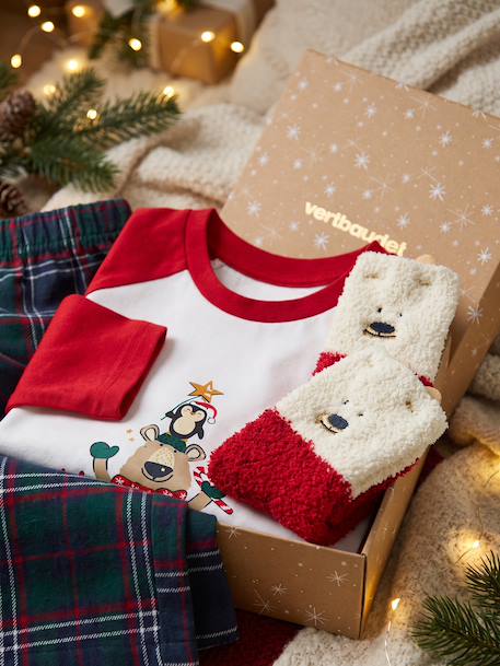 Pyjamas gift set for boys red 