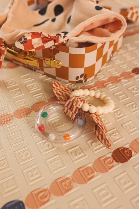 Big Fam comforter and rattle gift set white 
