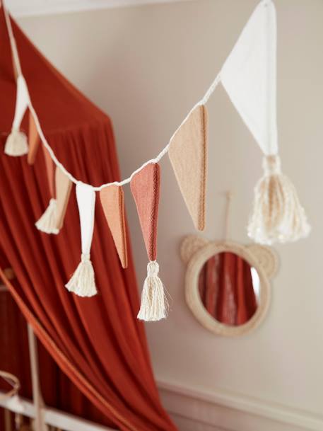 Garland with Knitted Streamers BEIGE LIGHT SOLID+rosy 