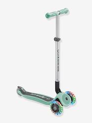 Toys-Primo Foldable Lights - 3-Wheel Foldable Scooter - GLOBBER