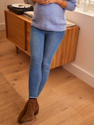 Maternity-Trousers-Skinny Leg Jeans with Frayed Hems & Seamless Belly-Wrap for Maternity