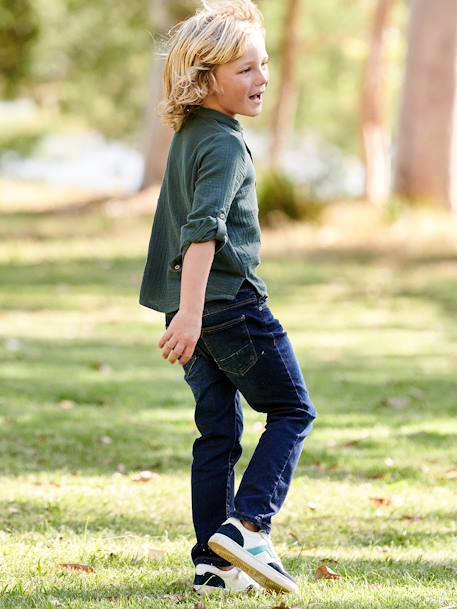 Here’s how I’d translate that title for UK customers, following your rules:Straight morphological slim jean for boy Dark Blue+Denim Blue 