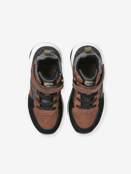 Laces & Hook&Loop Trainers for Children, Designed for Autonomy brown 