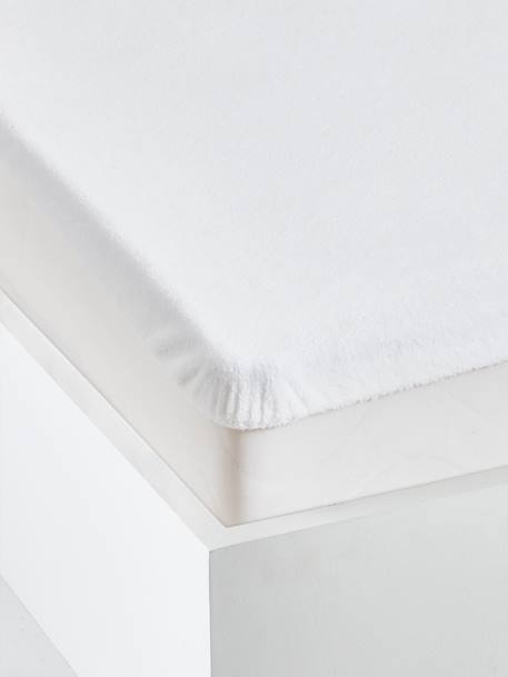 Waterproof Mattress Protector in Soft Touch Microfibre white 