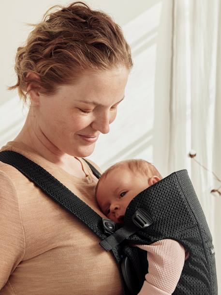 Mini Baby Carrier in Cotton, by BABYBJORN black+Black 