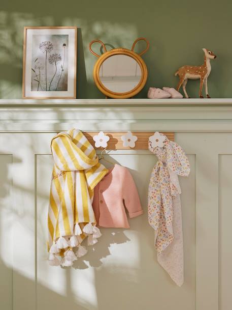 Wooden Coat Rack with 4 Flowers white 