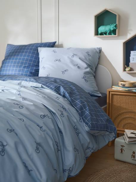 Reversible Duvet Cover + Pillowcase Essentials Set in Recycled Cotton, Checks & Bikes printed blue 