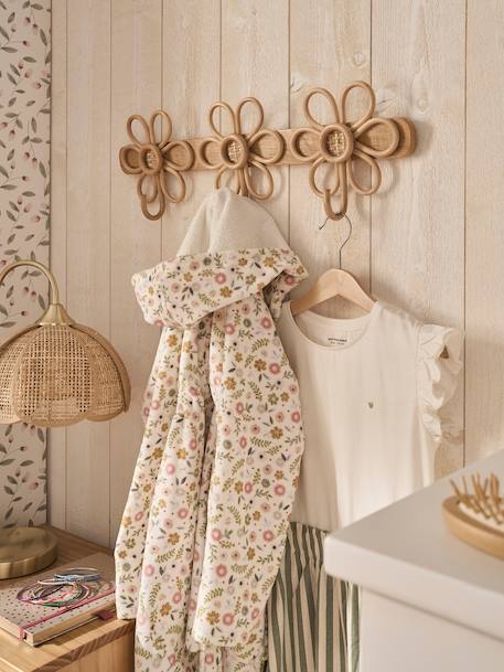 Coat Rail with 3 Rattan Flowers wood 