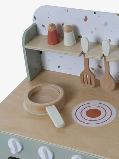 Wooden kitchen with FSC100® wooden accessories ecru+rose+sage green 