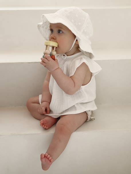 Hat in Broderie Anglaise for Baby Girls ecru+old rose+sage green 