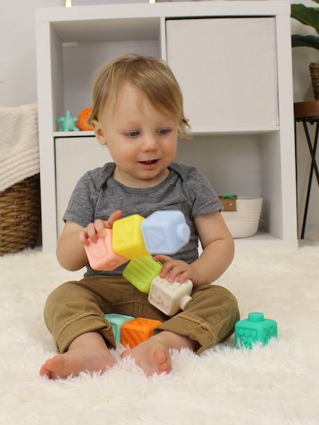 8 INFANTINO stacking cubes multicoloured 