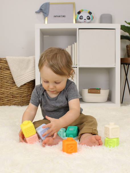 8 INFANTINO stacking cubes multicoloured 